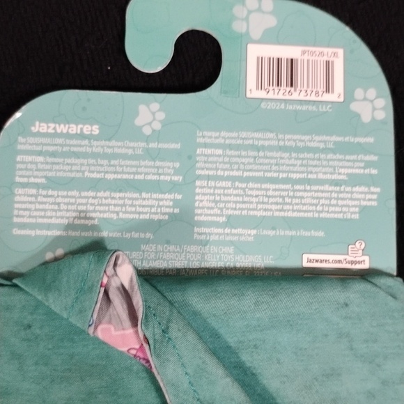 Squishmallows “Squad Goals” Dog Bandana  Cam Fifi Winston Lola Omar NWT - Picture 2 of 5